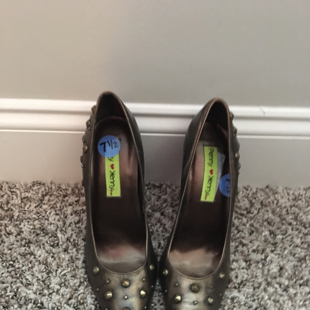 Penny ❤️ Kenny Studded Pumps